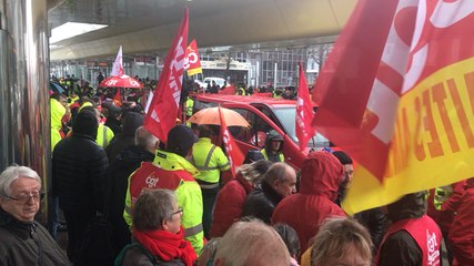 Manifestation commune de la CGT et des gilets jaunes