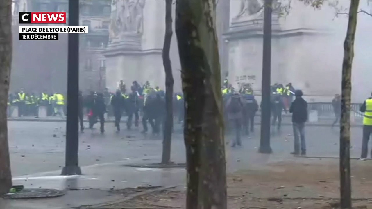 Paris : les affrontements s'intensifient