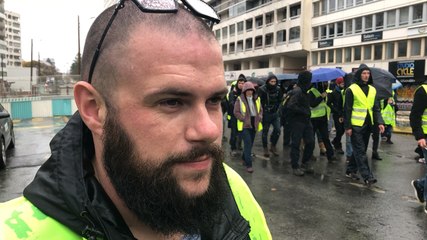 Syndicats et Gilets jaunes défilent ensemble mais « pas de fusion »