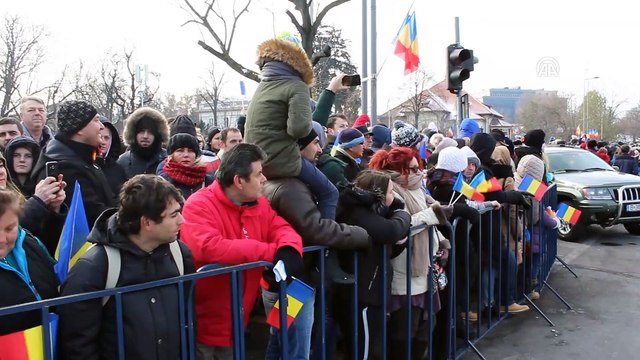 Romanya Milli Günü geçit töreni Türk askerleri de katıldı - BÜKREŞ
