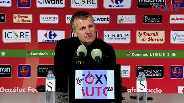 Les réactions des entraineurs après Gazélec Ajaccio / Chamois Niortais ! (0-1)