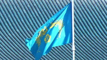 흔들리는 靑...문 대통령 귀국 뒤 추가 조치? / YTN