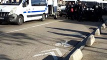 Des CRS devant le préfecture de Vaucluse