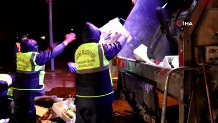 Soğuğa Aldırış Etmeden Ergene'de Her Gün 60 Ton Çöp Topluyorlar