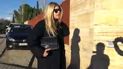 Anita Matamoros regresa a Milán en mitad de la tormenta mediática