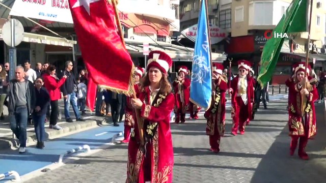 ‘Marmaris Yeni Yıl Festivali’ coşkulu açılış töreniyle başladı