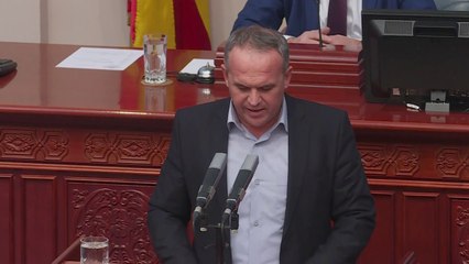 Përplasje për deputetët e përjashtuar nga VMRO-ja