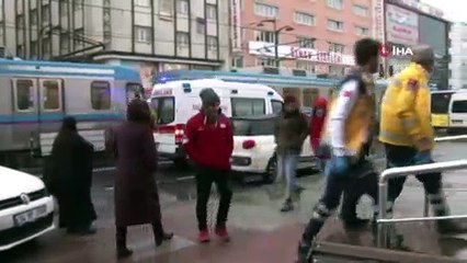 Sokak ortasında karısını bıçaklayan uyuşturucu bağımlısı koca yakalandı