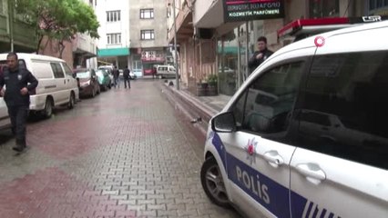 Sokak Ortasında Karısını Bıçaklayan Uyuşturucu Bağımlısı Koca Yakalandı