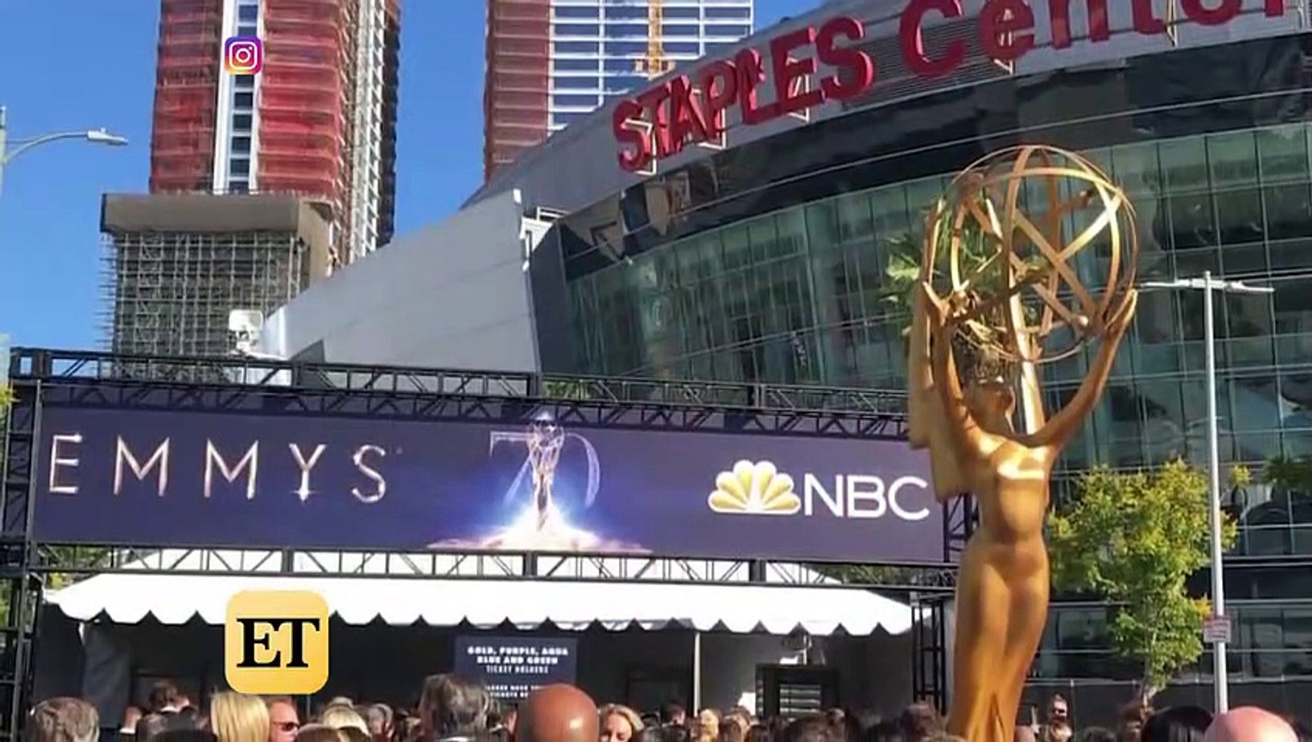 Kaitlyn Bristowe Suffers Major Wardrobe Malfunction At The Emmys