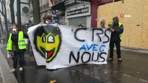 Fransa'da 129 Gösterici Gözaltına Alındı