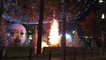 Vidéo - Marseille : un sapin de Noël en feu derrière le Vieux-Port