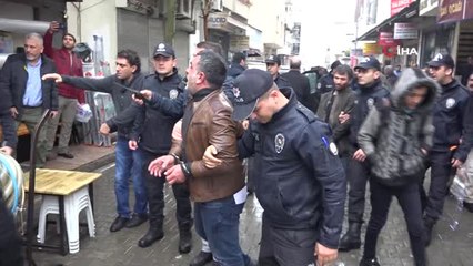 Mersin Adliyesi Önünde Bıçaklı Kavga: 1'i Ağır 3 Yaralı