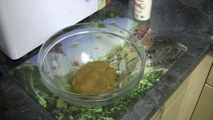 How I Make Paste From Boilies - For Paste Wrapping (Dissolving) & Hookable - 25/1/18 (Video 61)