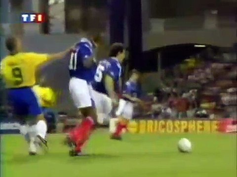 Roberto Carlos Best Goal HD - Free Kick Goal vs France 1997