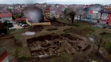 Bursa'da Mitridat Başlı Mozaik Gün Yüzüne Çıkarılıyor