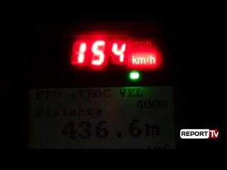 Report TV - Me 154 km/h në autostradën Tiranë-Durrës, arrestohet shoferja 23-vjeçarja nga Tirana
