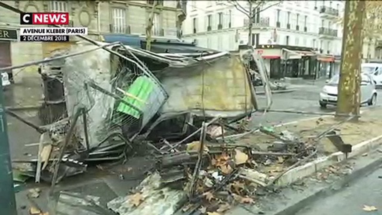 Gilets jaunes : de nombreux dégâts dans la capitale