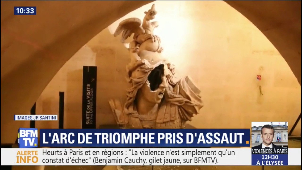 Ils ont forcé les portes à l'extincteur, brisé les vitrines et se sont servis: comment les casseurs ont vandalisé l'Arc de Triomphe