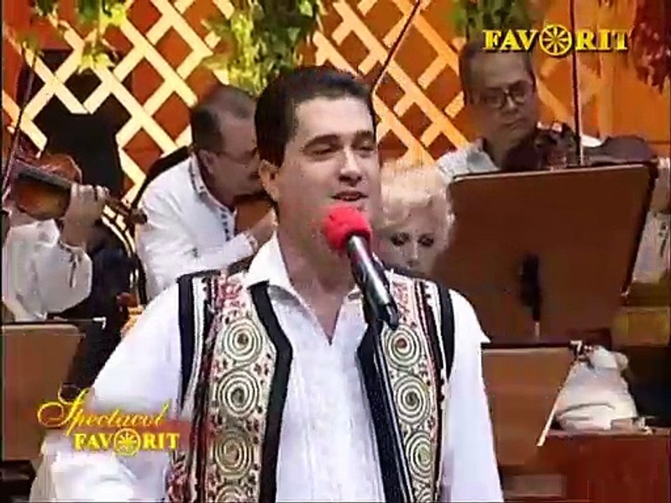 Gelu Voicu - Spectacol aniversar ansamblul folcloric „Izvoare dobrogene” - Sala Radio (Favorit TV - 18.11.2018)