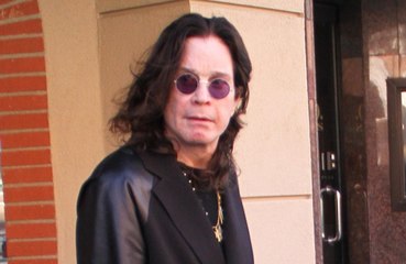 Ozzy Osbourne got infection from manicure