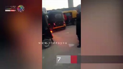 شاهد بلطجة أصحاب التكاتك فى جسر السويس