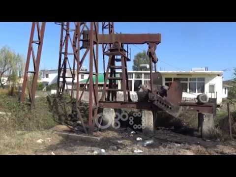 Ora News - Ndotja në Kuçovë, rreth 5 mijë familje bashkëjetojnë me puset e naftës