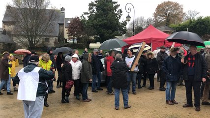 Manifestation contre la commune nouvelle