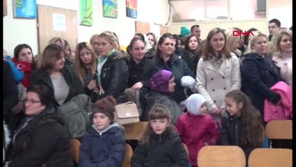 Türk Askerinden Kosova'daki Lubijda Köyüne Anasınıfı Desteği