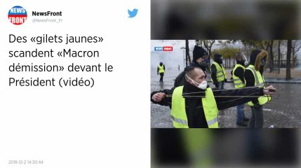 «Macron démission !» : le chef de l’Etat chahuté par des Gilets jaunes à Paris