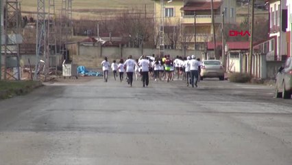 Spor Gardiyan Atletin, Oğlu Anısına Düzenlediği Geleneksel Maraton Koşuldu