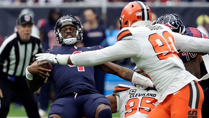 Myles Garrett overpowers Texans line to sack Deshaun Watson with one hand