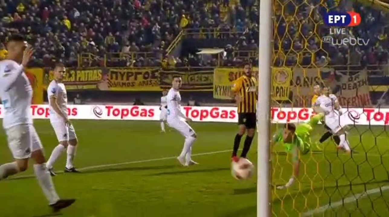 Fran Vélez AMAZING shot hits the post - Aris vs Panathinaikos - 02.12.2018 [HD]