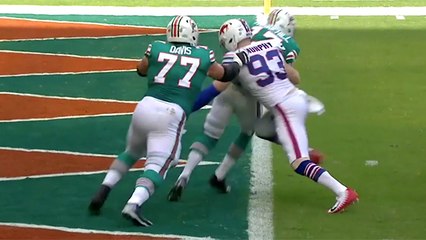 Trent Murphy bullrushes his way to sack Tannehill
