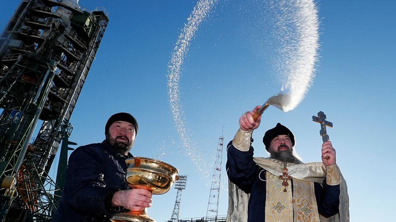 Mit Gottes Segen zur ISS: Erster Sojus-Start nach Unfall