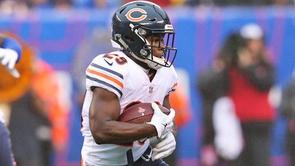 Tarik Cohen tracks down deep pass for 46 yards