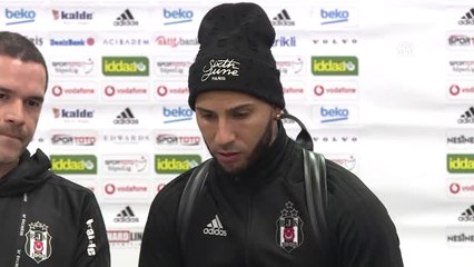 下载视频: Beşiktaş-Galatasaray Maçının Ardından - Ricardo Quaresma