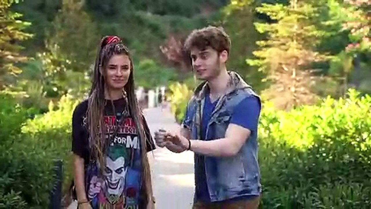 Feride Hilal Akın & Berk Coşkun - Gizli Aşk + Bilir Mi + Ayrılık Zor (Beatbox Remix)