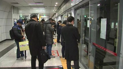 9호선 연장 개통 후 첫 출근길 '북적' / YTN