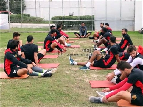 الحصة التدريبية الصباحية للفريق بالحديقة ب Espérance Sportive de Tunis