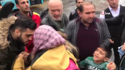 İstanbul'da Çocuklu Kadın Kapkaççıyı Vatandaşlar Yakaladı