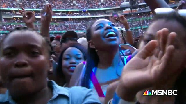 Pharrell Williams sings 'Freedom' at Global Citizen Festival