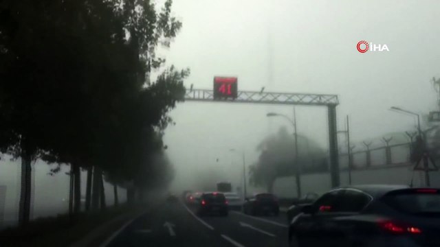 Diyarbakır'da Yoğun Sis Nedeniyle Uçak Seferleri İptal Edildi