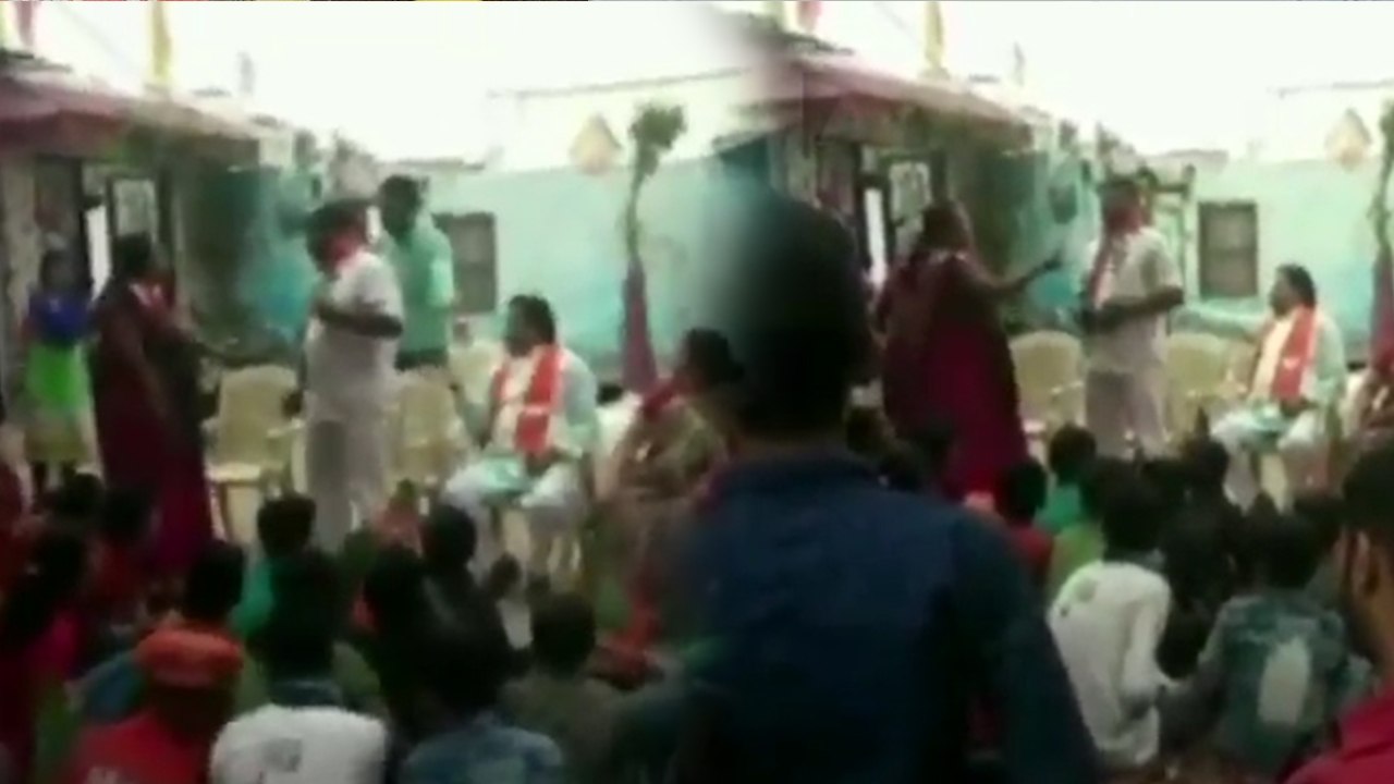 VIDEO: बीजेपी सांसद ने राहुल गांधी को बोला 'पप्पू' तो कांग्रेस पार्षद ने घेरा