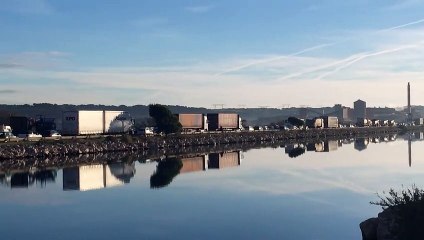 Gilets jaunes: énorme bouchon entre Fos et Port de Bouc