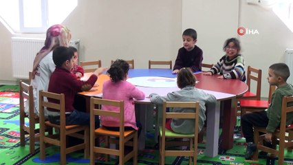 - Kayyum ile hayata tutundular