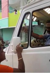 தினகரனிடம் அமைச்சரை கடுமையாக விமர்சித்த பெண்!