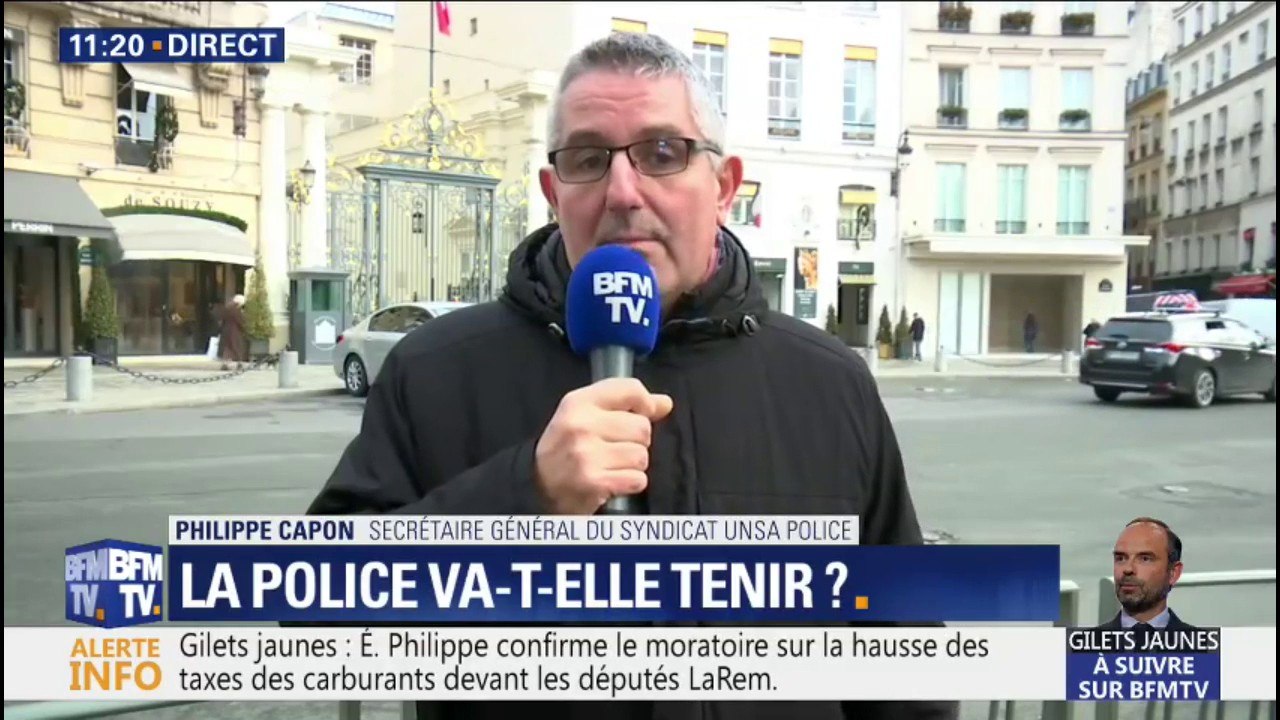 Gilets jaunes: plutôt qu'une "prime" pour les policiers mobilisés, l'UNSA Police demande "qu'on paye les heures supplémentaires"