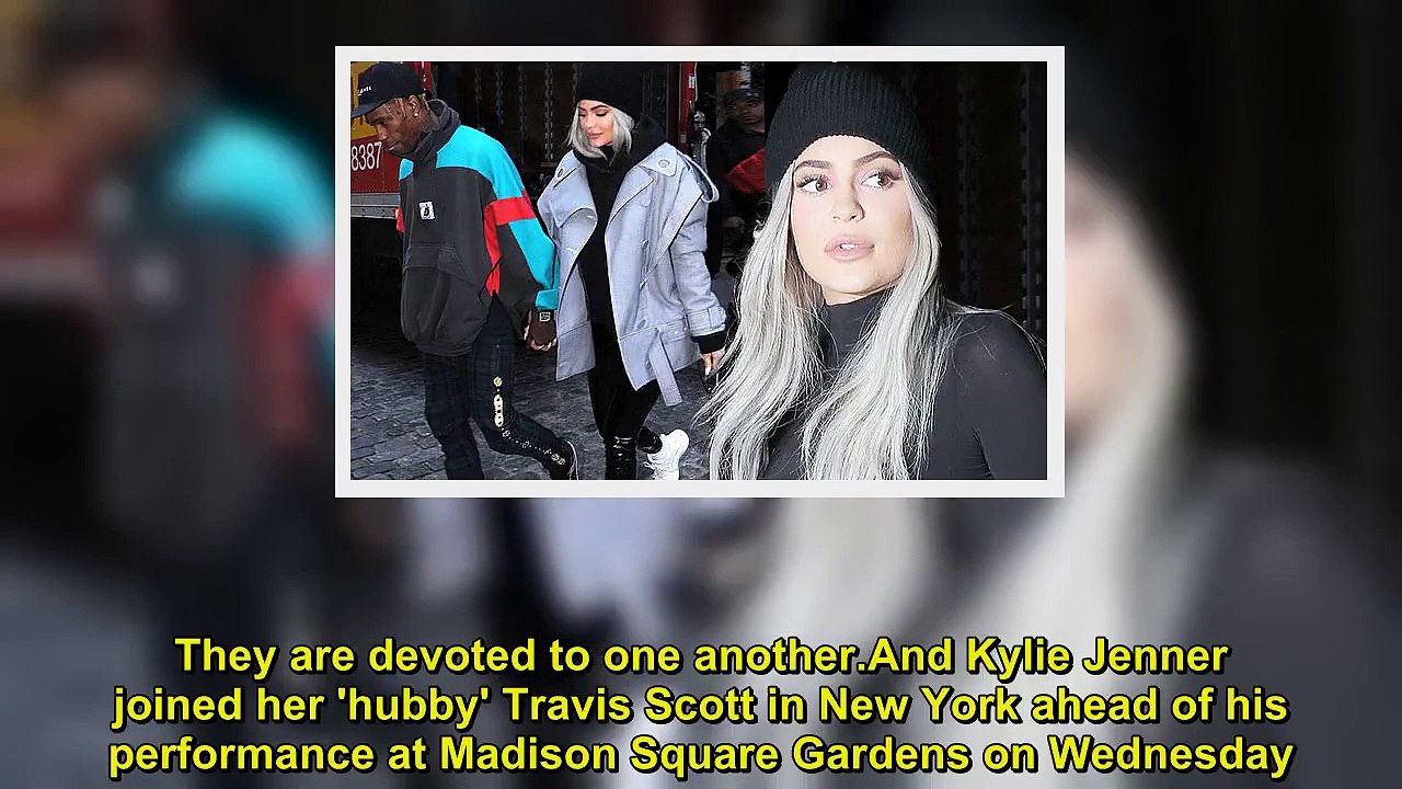 Kylie Jenner and Travis Scott bundle up to explore New York