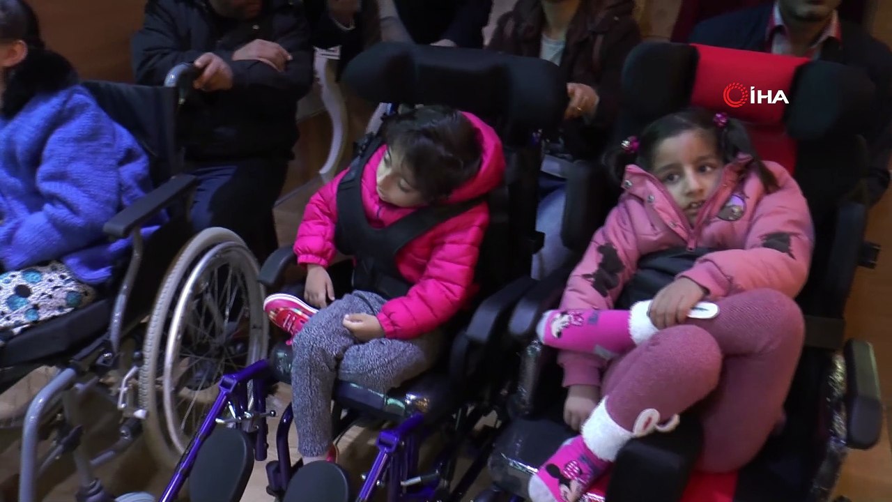 Şahinbey Belediyesi'nden 34 engelliye akülü ve manüel sandalye